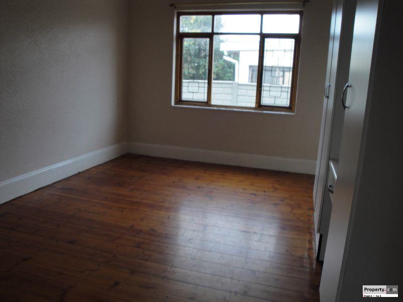 4 Bedroom Property for Sale in Sydenham Eastern Cape